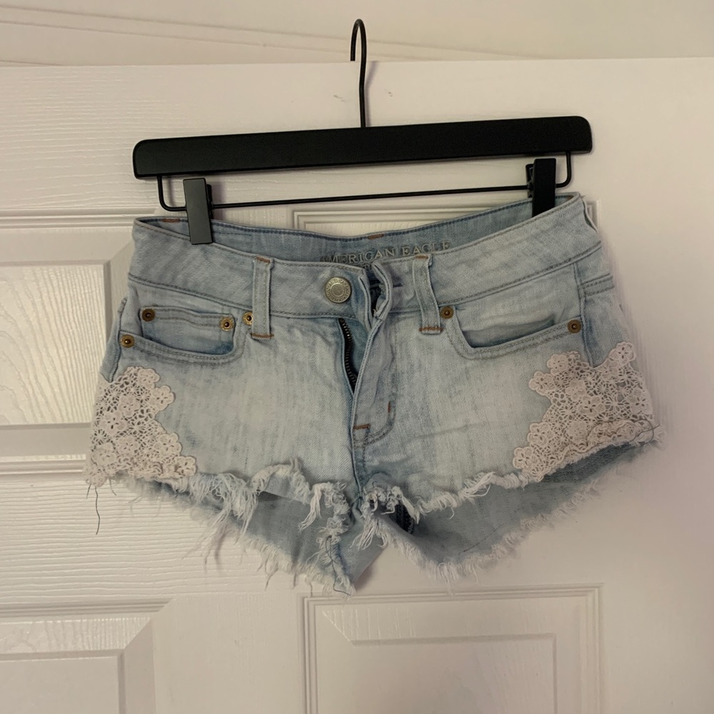 Low-Rise Lace Detail AE Jean Shorts